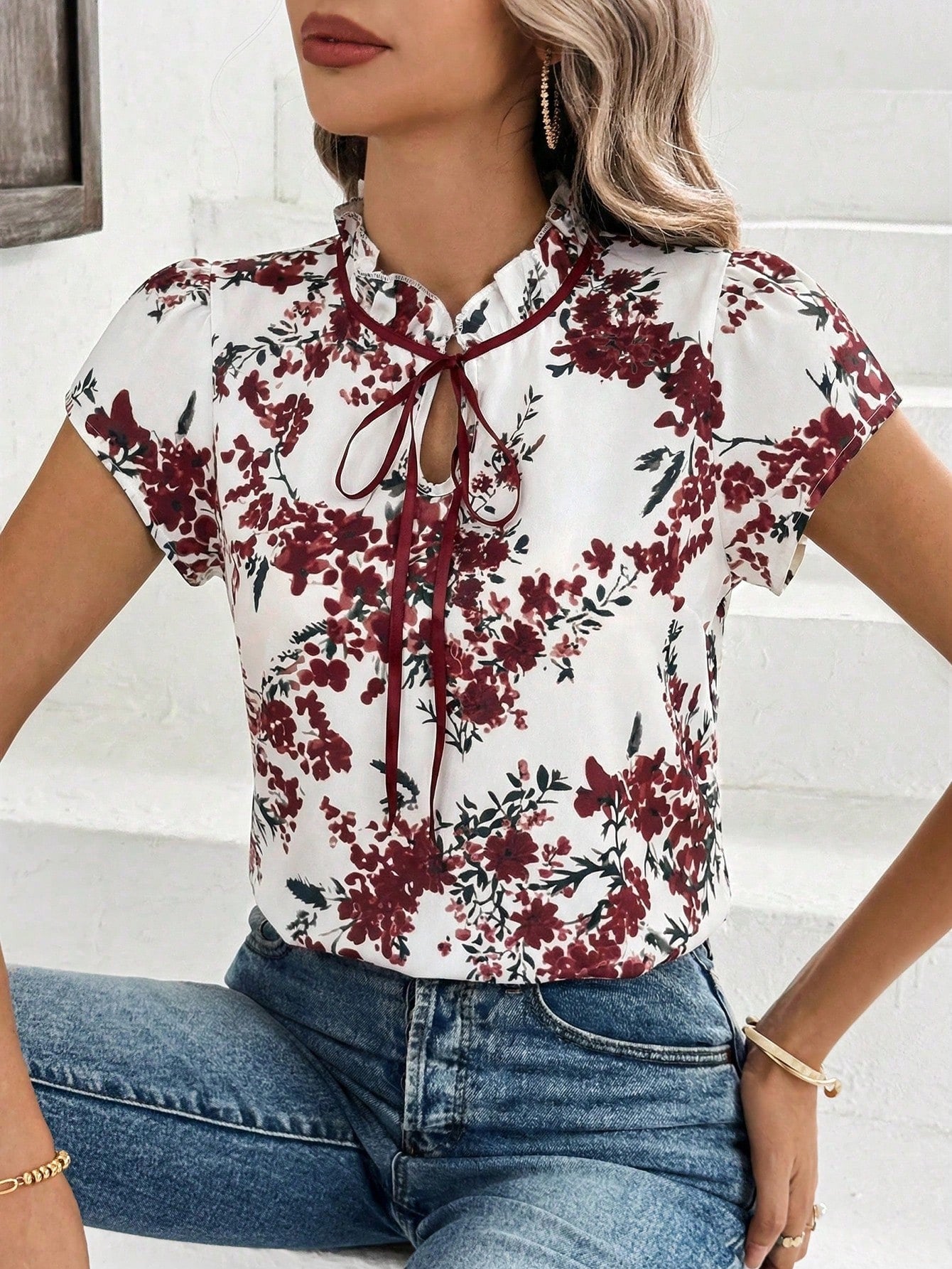 5964 Ditsy Floral Ruffle Tie Front Blouse